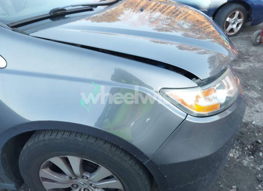 Photo 20 of 2015 Honda Odyssey EX-L (VIN 5FNRL5H6XFB108625)