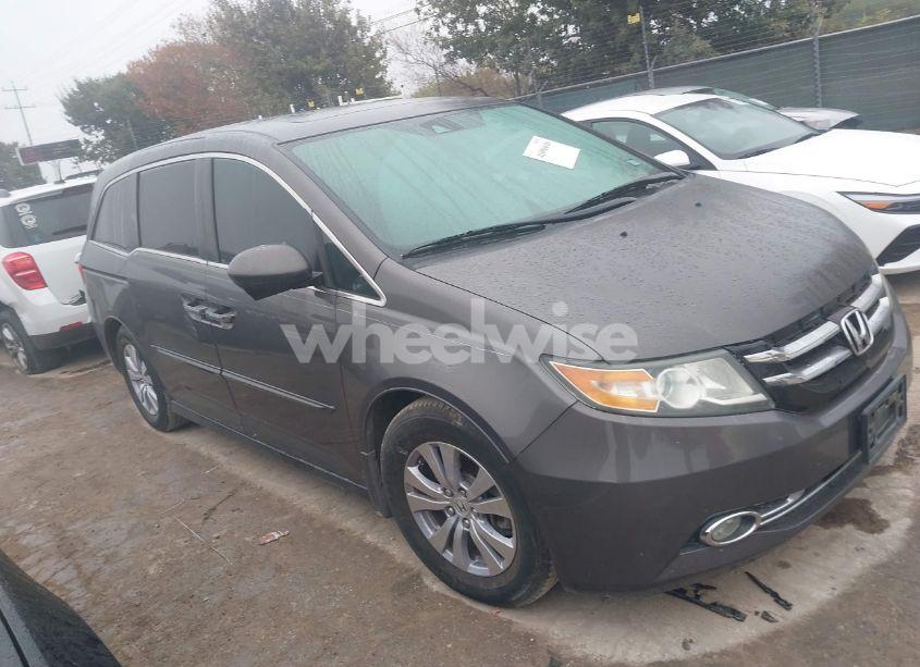 2015 Honda Odyssey EX-L (VIN 5FNRL5H6XFB110469) main photo