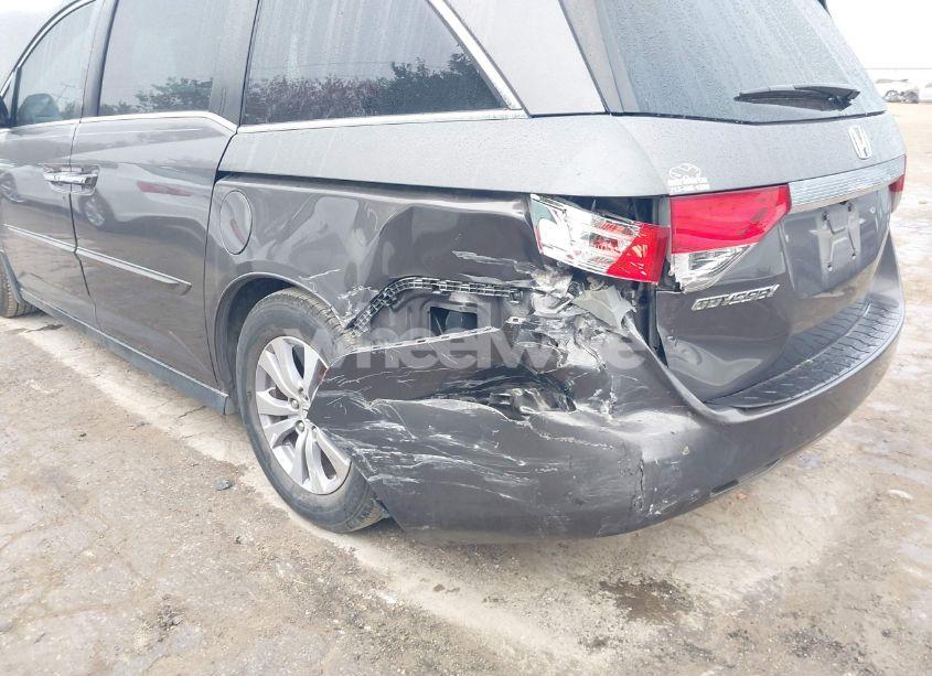 Photo 6 of 2015 Honda Odyssey EX-L (VIN 5FNRL5H6XFB110469)