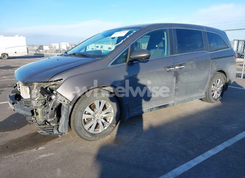 Photo 2 of 2015 Honda Odyssey EX-L (VIN 5FNRL5H6XFB124890)