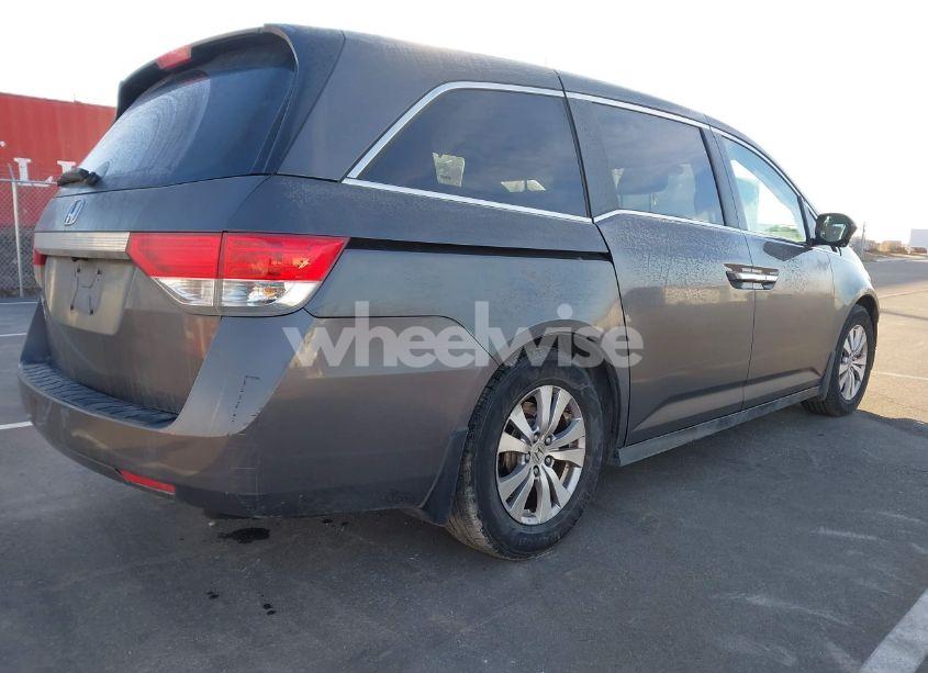 Photo 4 of 2015 Honda Odyssey EX-L (VIN 5FNRL5H6XFB124890)