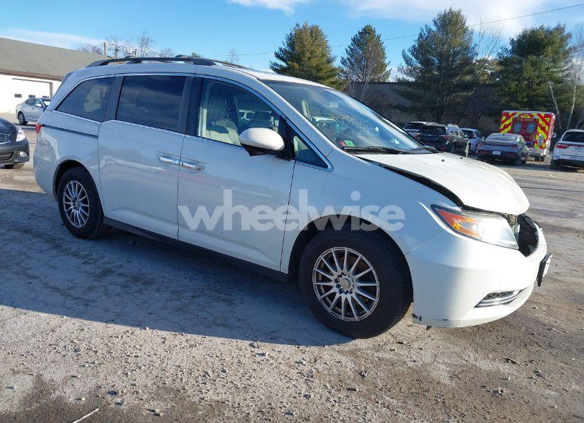 2016 Honda Odyssey EX-L (VIN 5FNRL5H6XGB004735) main photo