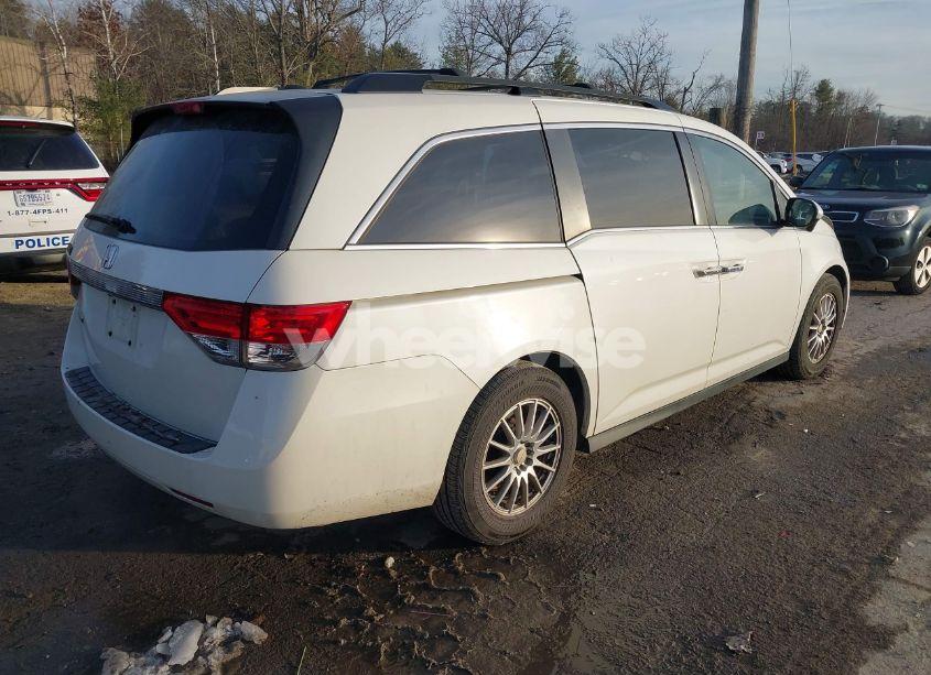 Photo 4 of 2016 Honda Odyssey EX-L (VIN 5FNRL5H6XGB004735)