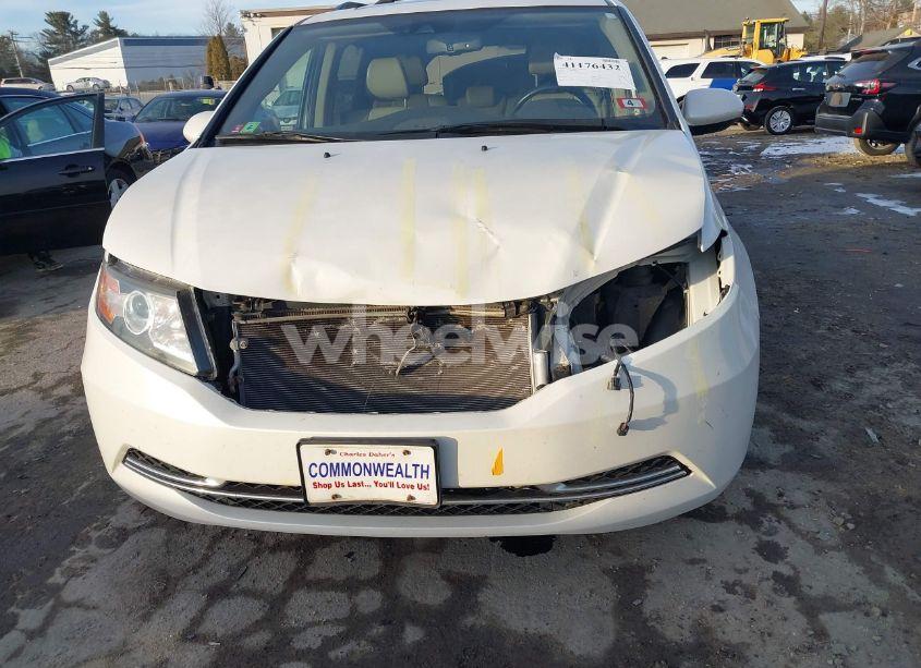 Photo 6 of 2016 Honda Odyssey EX-L (VIN 5FNRL5H6XGB004735)