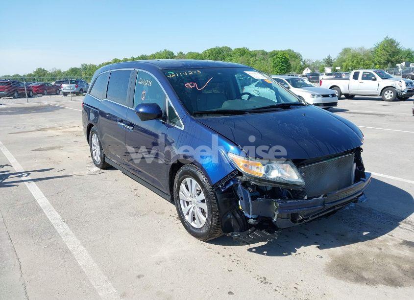 2016 Honda Odyssey EX-L (VIN 5FNRL5H6XGB015959) main photo