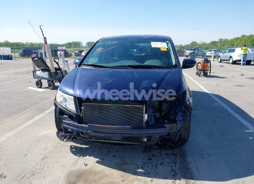 Photo 13 of 2016 Honda Odyssey EX-L (VIN 5FNRL5H6XGB015959)