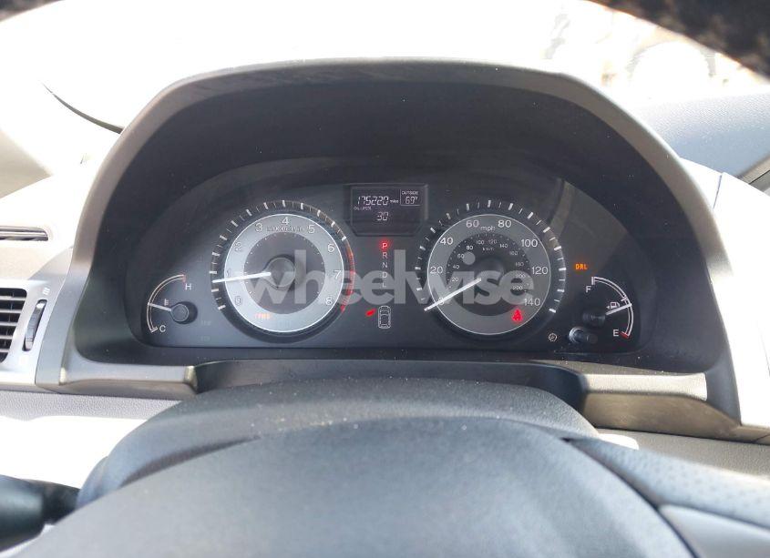 Photo 7 of 2016 Honda Odyssey EX-L (VIN 5FNRL5H6XGB015959)