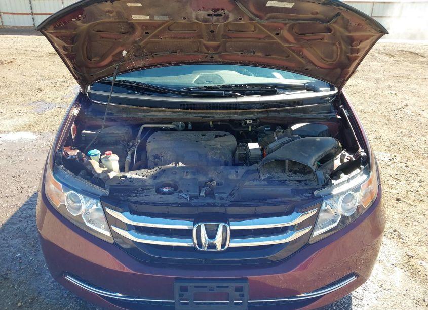 Photo 10 of 2016 Honda Odyssey EX-L (VIN 5FNRL5H6XGB021020)