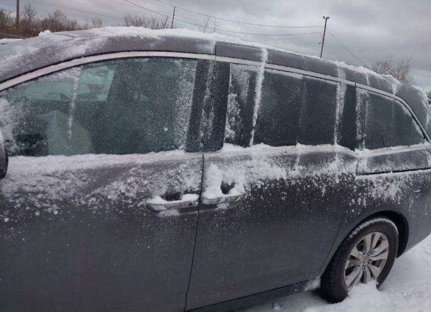 Photo 14 of 2016 Honda Odyssey EX-L (VIN 5FNRL5H6XGB037721)