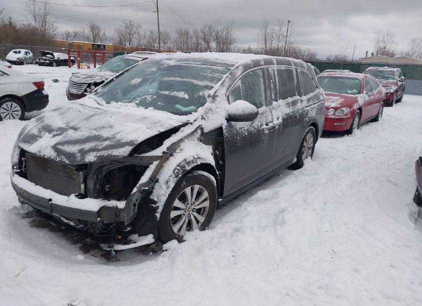 Photo 2 of 2016 Honda Odyssey EX-L (VIN 5FNRL5H6XGB037721)