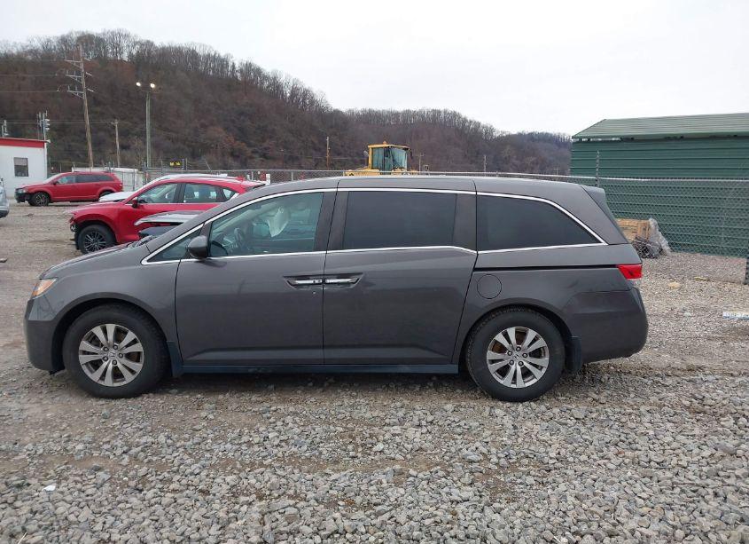 Photo 14 of 2016 Honda Odyssey EX-L (VIN 5FNRL5H6XGB064207)