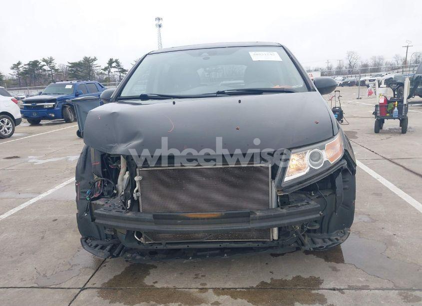 Photo 13 of 2016 Honda Odyssey EX-L (VIN 5FNRL5H6XGB103636)