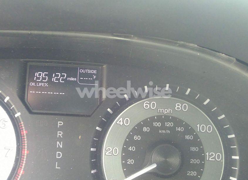 Photo 15 of 2016 Honda Odyssey EX-L (VIN 5FNRL5H6XGB105323)