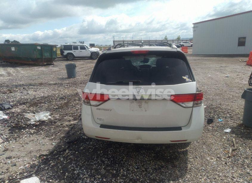 Photo 16 of 2016 Honda Odyssey EX-L (VIN 5FNRL5H6XGB105323)