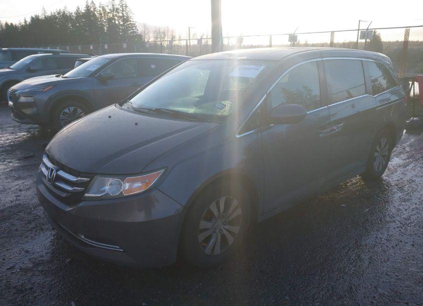Photo 2 of 2016 Honda Odyssey EX-L (VIN 5FNRL5H6XGB109405)