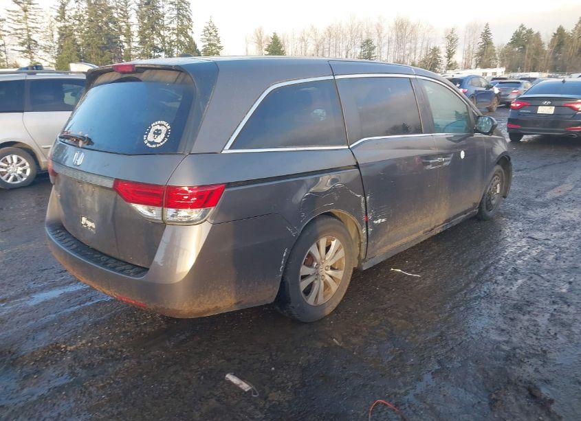 Photo 4 of 2016 Honda Odyssey EX-L (VIN 5FNRL5H6XGB109405)