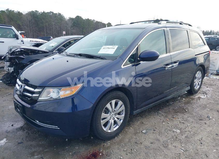Photo 2 of 2016 Honda Odyssey EX-L (VIN 5FNRL5H6XGB166025)