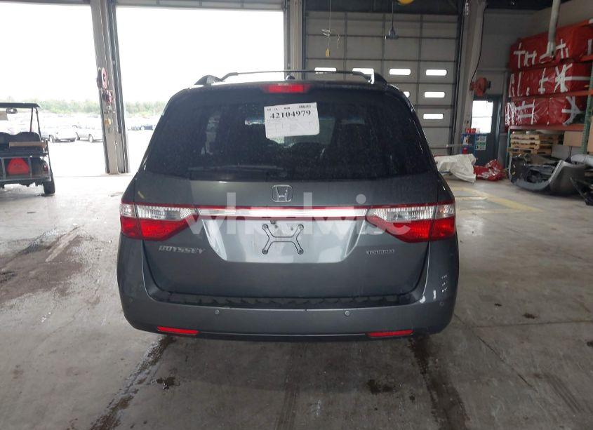 Photo 17 of 2011 Honda Odyssey TOURING/TOURING ELITE (VIN 5FNRL5H90BB025855)
