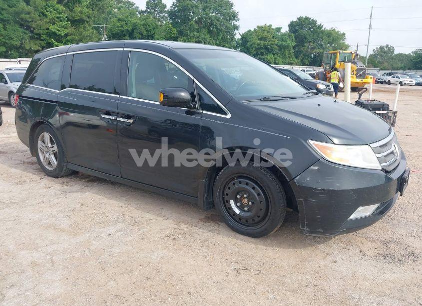 2011 Honda Odyssey TOURING/TOURING ELITE (VIN 5FNRL5H90BB070472) main photo