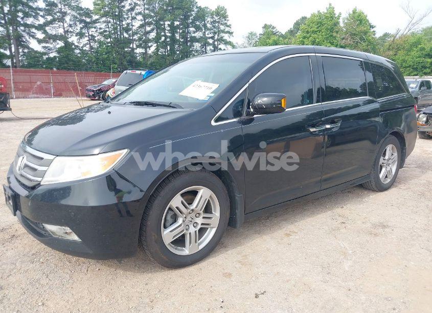 Photo 2 of 2011 Honda Odyssey TOURING/TOURING ELITE (VIN 5FNRL5H90BB070472)