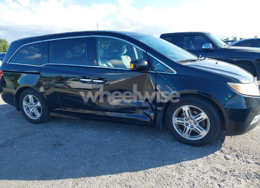 Photo 6 of 2012 Honda Odyssey TOURING/TOURING ELITE (VIN 5FNRL5H90CB035965)
