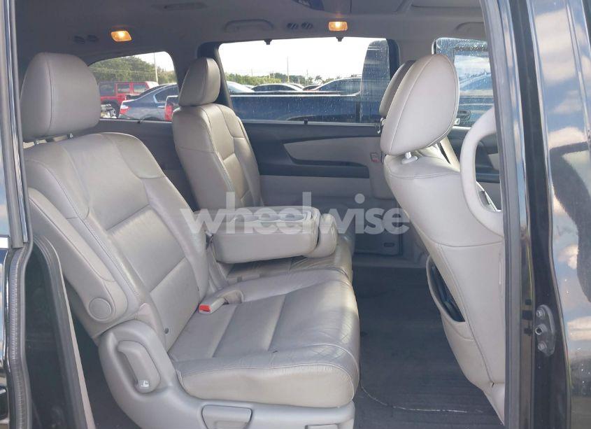 Photo 8 of 2012 Honda Odyssey TOURING/TOURING ELITE (VIN 5FNRL5H90CB035965)