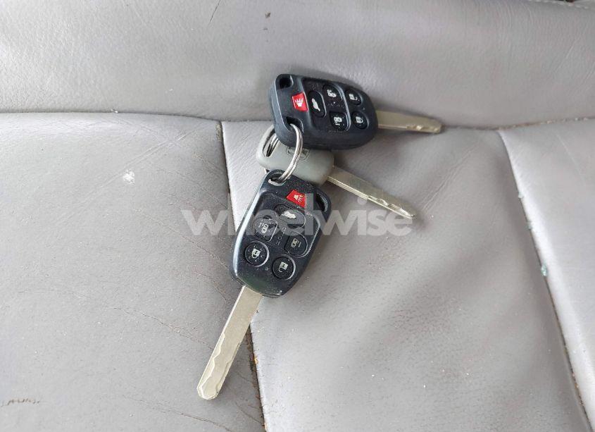 Photo 11 of 2012 Honda Odyssey TOURING/TOURING ELITE (VIN 5FNRL5H90CB083157)