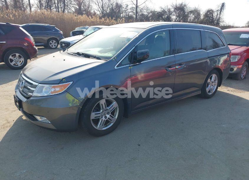 Photo 2 of 2012 Honda Odyssey TOURING/TOURING ELITE (VIN 5FNRL5H90CB120272)