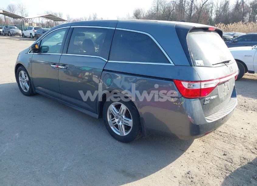 Photo 3 of 2012 Honda Odyssey TOURING/TOURING ELITE (VIN 5FNRL5H90CB120272)