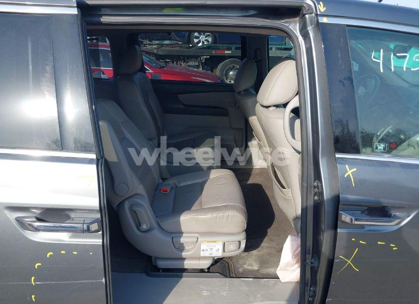 Photo 8 of 2012 Honda Odyssey TOURING/TOURING ELITE (VIN 5FNRL5H90CB120272)