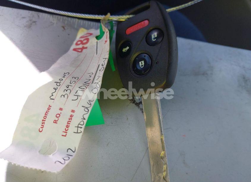 Photo 11 of 2012 Honda Odyssey TOURING/TOURING ELITE (VIN 5FNRL5H90CB131661)