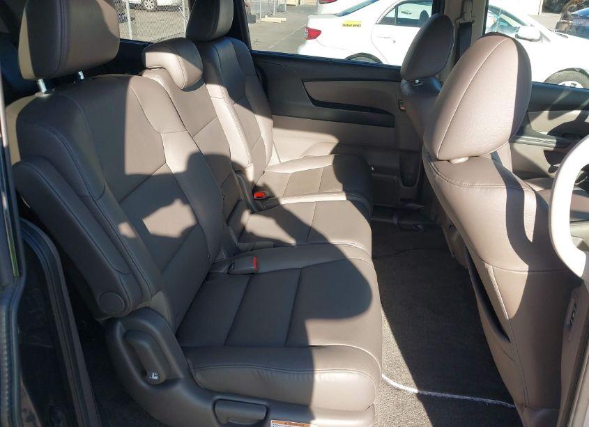 Photo 8 of 2013 Honda Odyssey TOURING/TOURING ELITE (VIN 5FNRL5H90DB072483)