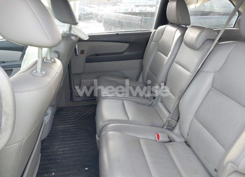 Photo 8 of 2014 Honda Odyssey TOURING/TOURING ELITE (VIN 5FNRL5H90EB027559)