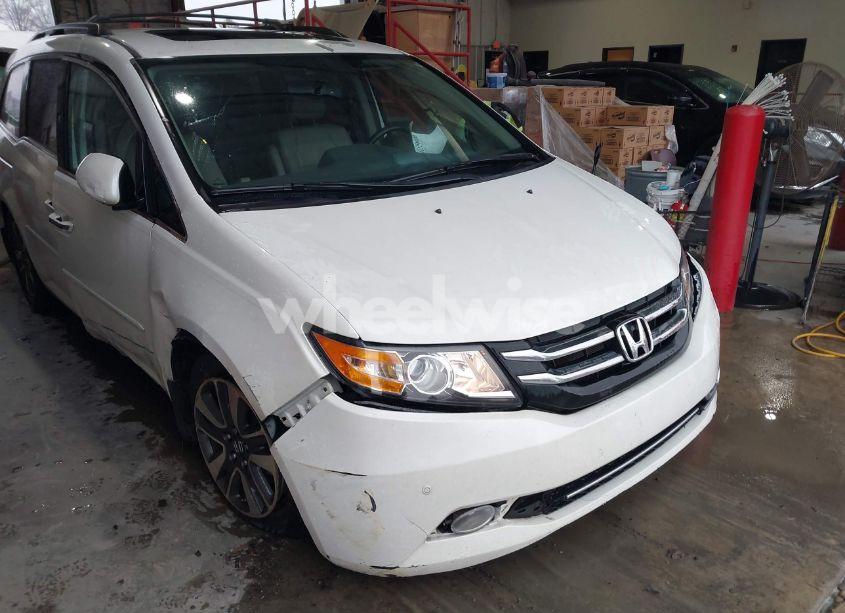 Photo 6 of 2014 Honda Odyssey TOURING/TOURING ELITE (VIN 5FNRL5H90EB065437)