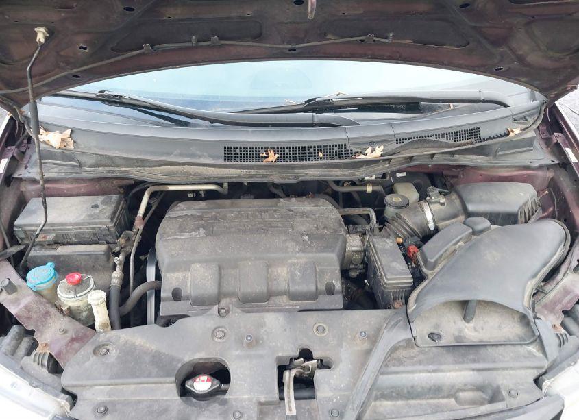 Photo 10 of 2014 Honda Odyssey TOURING/TOURING ELITE (VIN 5FNRL5H90EB117973)