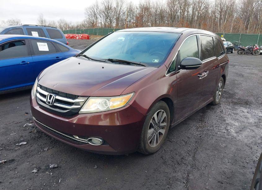 Photo 2 of 2014 Honda Odyssey TOURING/TOURING ELITE (VIN 5FNRL5H90EB117973)
