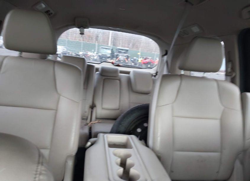 Photo 8 of 2014 Honda Odyssey TOURING/TOURING ELITE (VIN 5FNRL5H90EB117973)