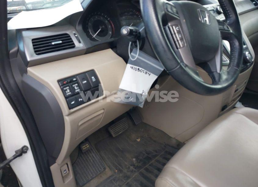 Photo 18 of 2014 Honda Odyssey TOURING/TOURING ELITE (VIN 5FNRL5H90EB137625)