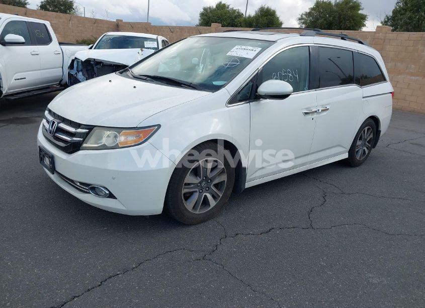 Photo 2 of 2014 Honda Odyssey TOURING/TOURING ELITE (VIN 5FNRL5H90EB137625)