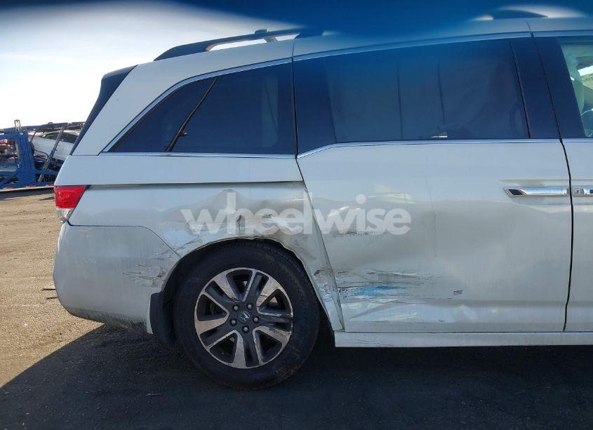 Photo 6 of 2014 Honda Odyssey TOURING/TOURING ELITE (VIN 5FNRL5H90EB137625)