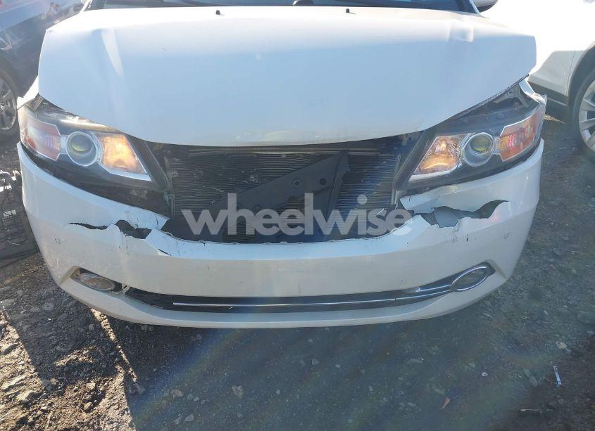 Photo 6 of 2015 Honda Odyssey TOURING/TOURING ELITE (VIN 5FNRL5H90FB001643)