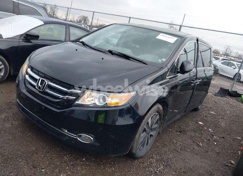 Photo 2 of 2015 Honda Odyssey TOURING/TOURING ELITE (VIN 5FNRL5H90FB050681)