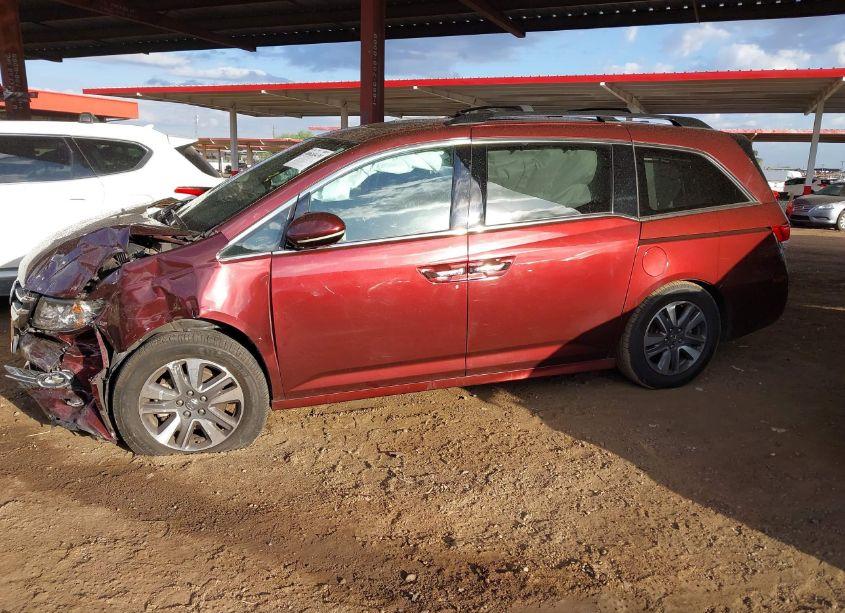 Photo 13 of 2016 Honda Odyssey TOURING/TOURING ELITE (VIN 5FNRL5H90GB052710)