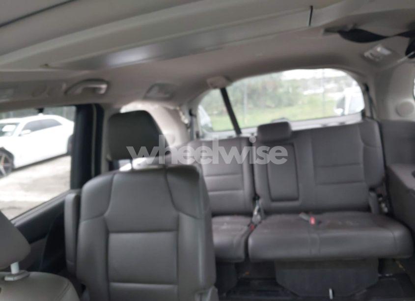 Photo 8 of 2016 Honda Odyssey TOURING/TOURING ELITE (VIN 5FNRL5H90GB058426)