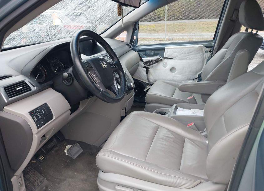 Photo 5 of 2011 Honda Odyssey TOURING/TOURING ELITE (VIN 5FNRL5H91BB014900)