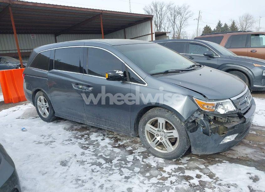 Photo 13 of 2011 Honda Odyssey TOURING/TOURING ELITE (VIN 5FNRL5H91BB016484)