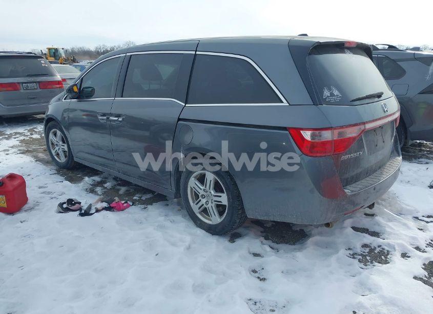 Photo 3 of 2011 Honda Odyssey TOURING/TOURING ELITE (VIN 5FNRL5H91BB016484)