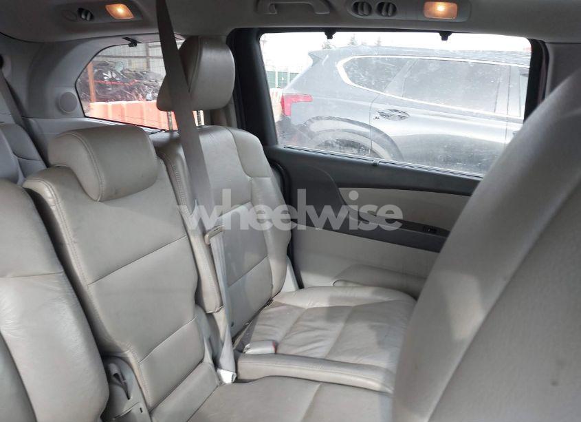 Photo 8 of 2011 Honda Odyssey TOURING/TOURING ELITE (VIN 5FNRL5H91BB016484)