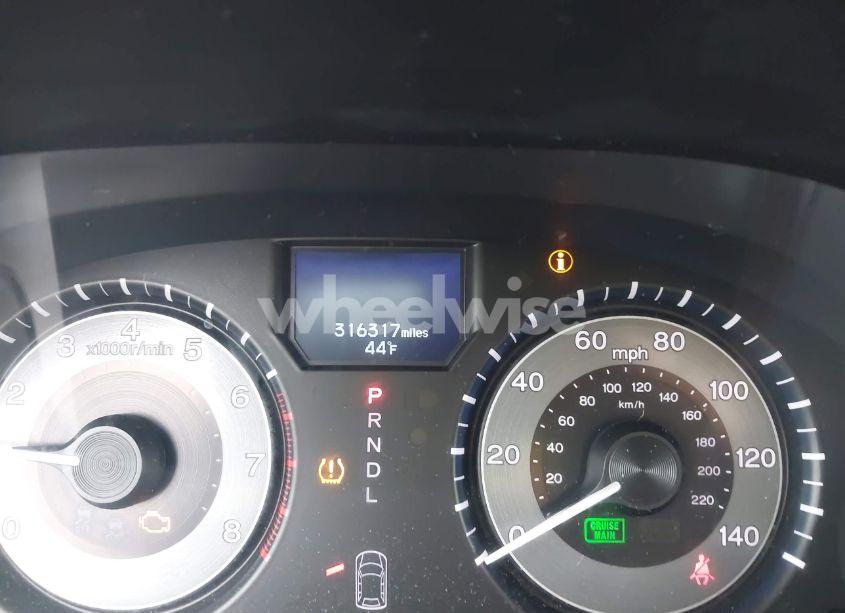 Photo 15 of 2011 Honda Odyssey TOURING/TOURING ELITE (VIN 5FNRL5H91BB019174)