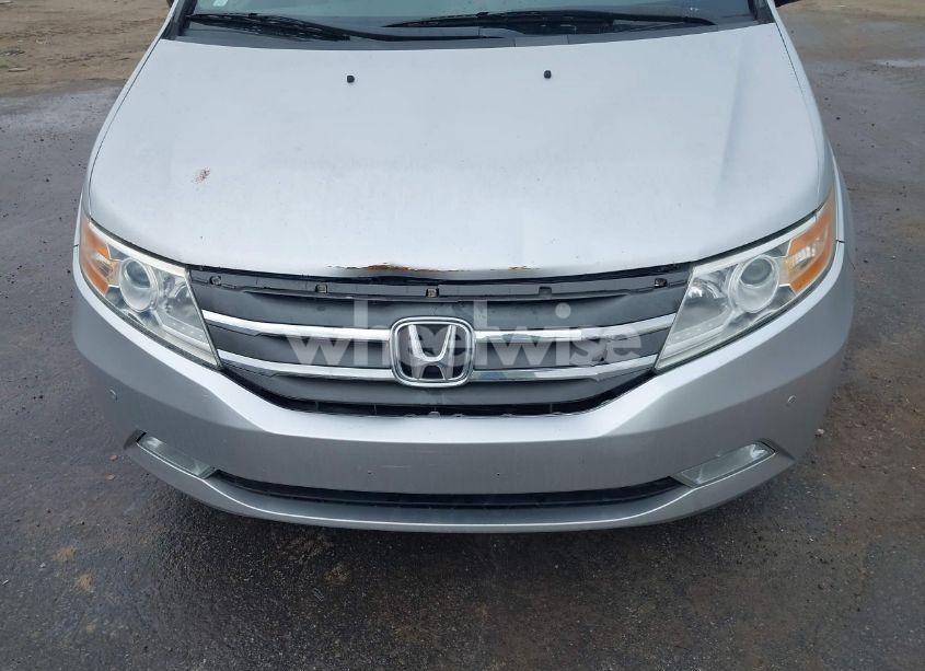 Photo 6 of 2011 Honda Odyssey TOURING/TOURING ELITE (VIN 5FNRL5H91BB019174)